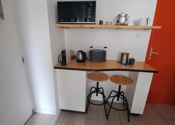 Quarto em Acomodações Particulares Centre, Privatif Et 5 Privees, Piscine, Parking Bordéus