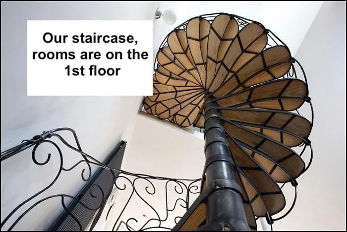 Centre, Privatif Et 5 Privees, Piscine, Parking *